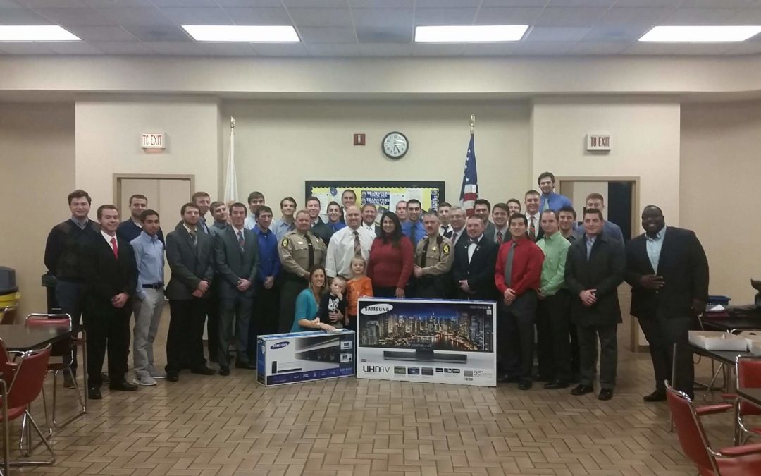Sigma-Rho Donates $8,200 to Fallen Officers